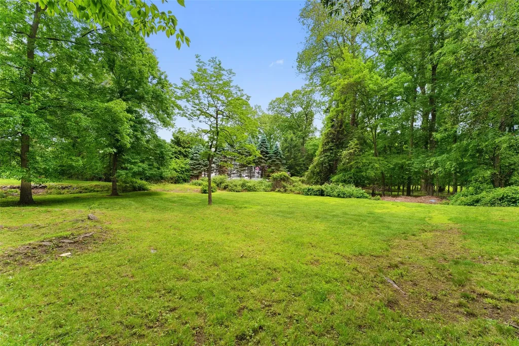 9 Stonehedge Drive West Nyack NY 10994
