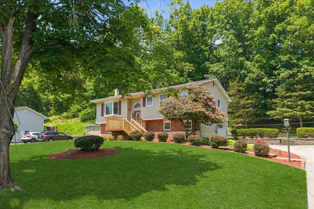 15 Mari Road Chester NY 10918
