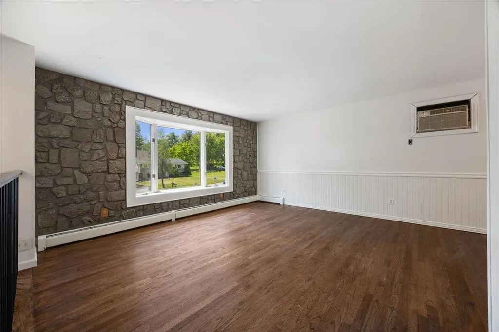 15 Mari Road Chester NY 10918