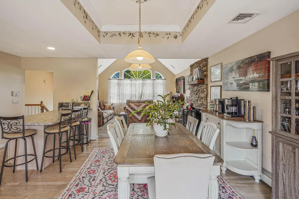 14 Arlington Street Patchogue NY 11772