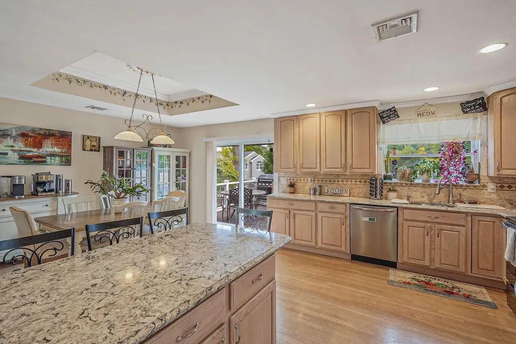 14 Arlington Street Patchogue NY 11772