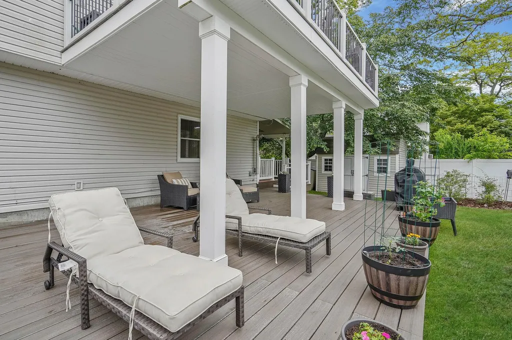 14 Arlington Street Patchogue NY 11772