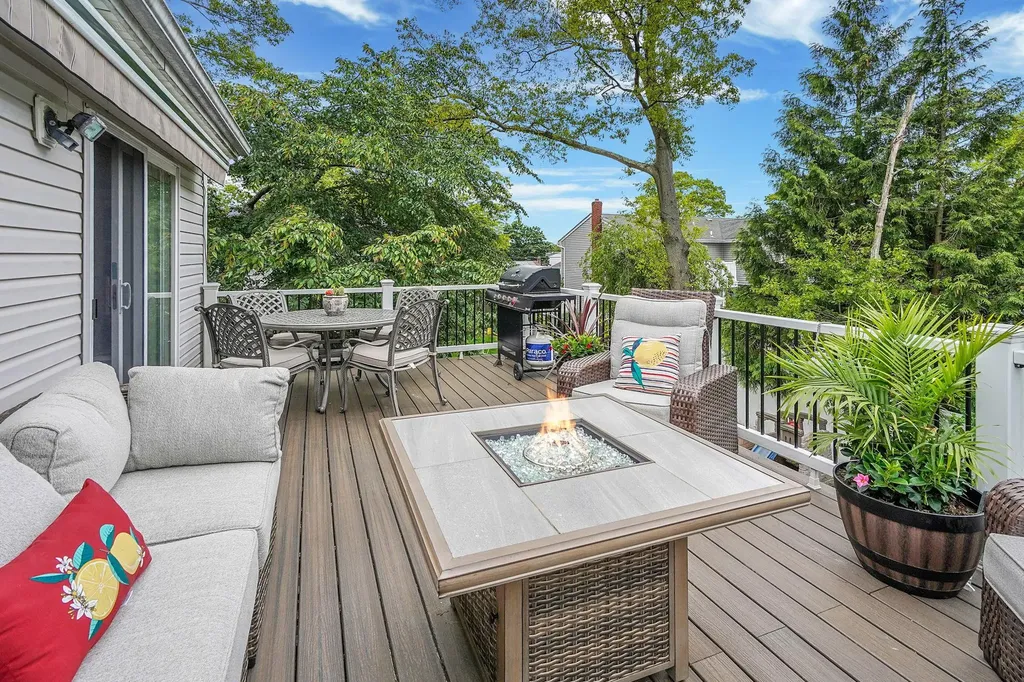14 Arlington Street Patchogue NY 11772