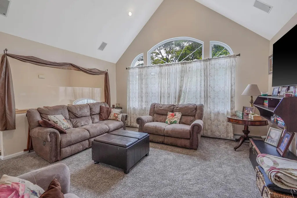 14 Arlington Street Patchogue NY 11772