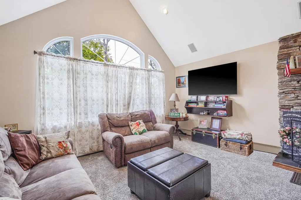 14 Arlington Street Patchogue NY 11772