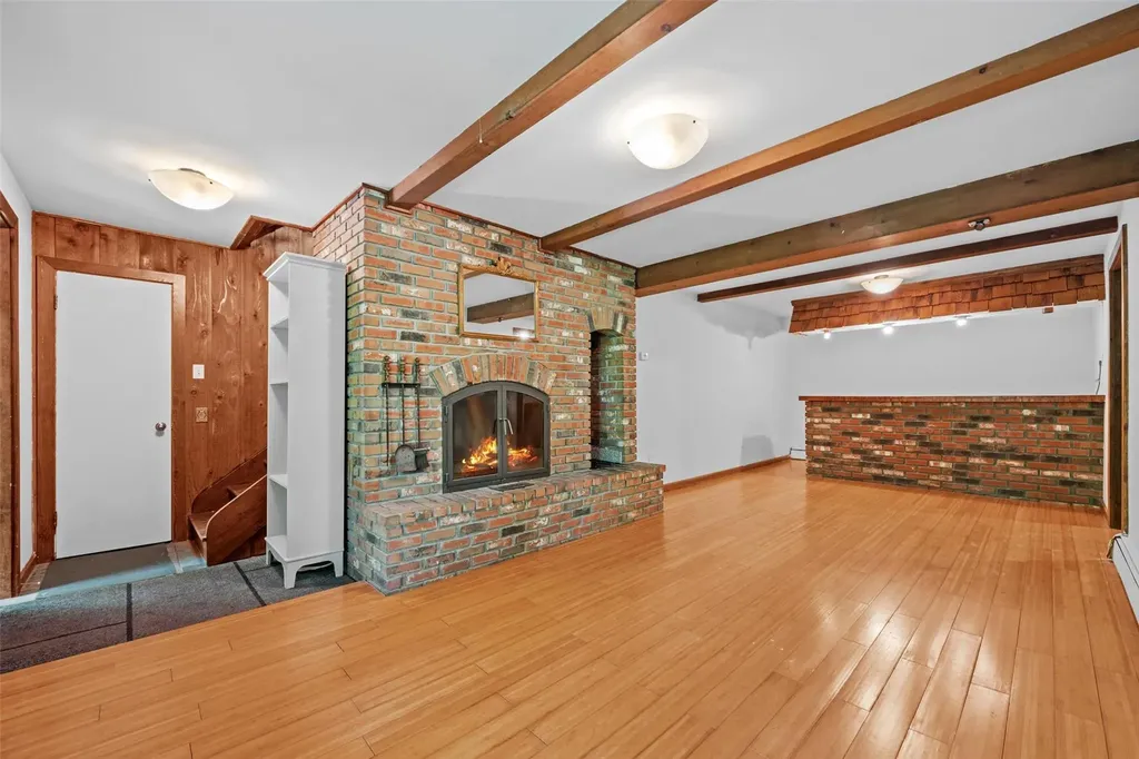 1711 Kings Highway Chester NY 10918