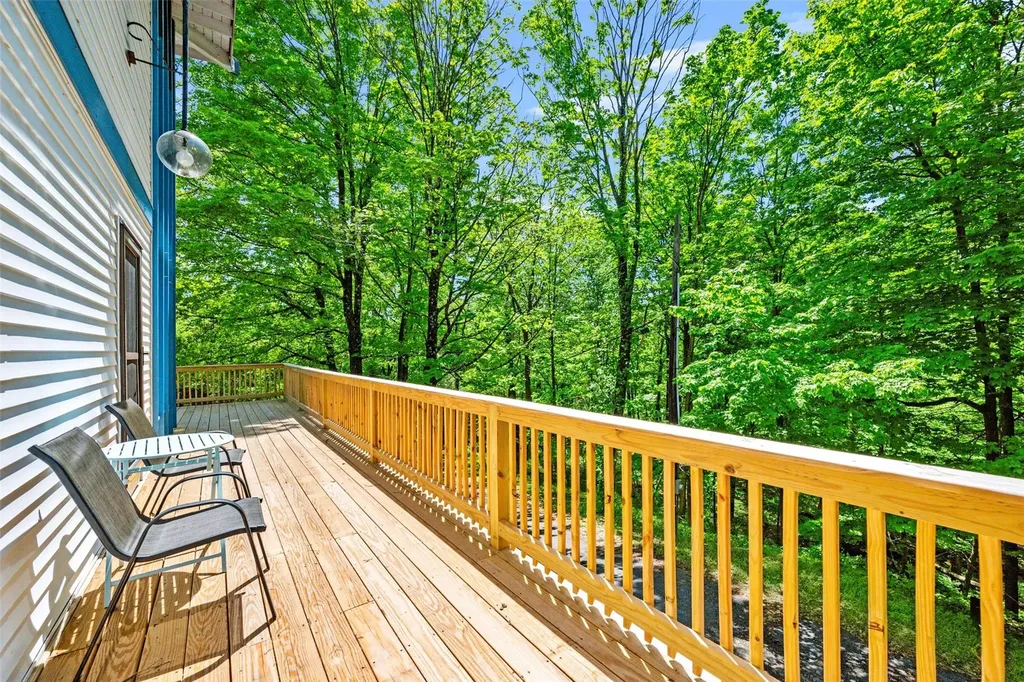 1711 Kings Highway Chester NY 10918