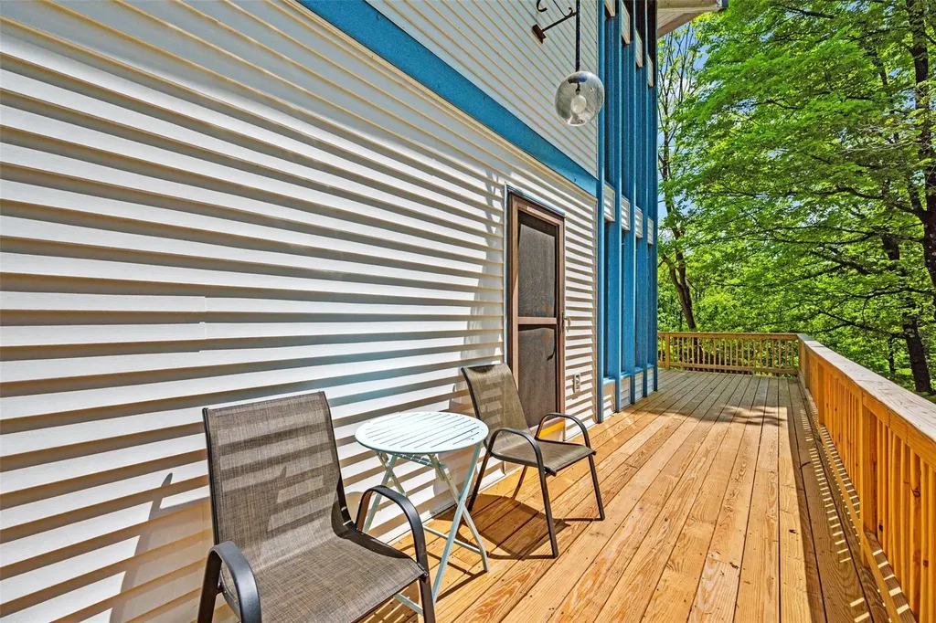 1711 Kings Highway Chester NY 10918