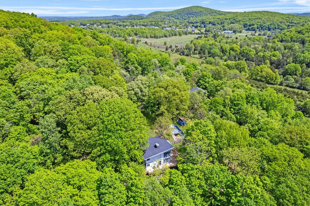1711 Kings Highway Chester NY 10918