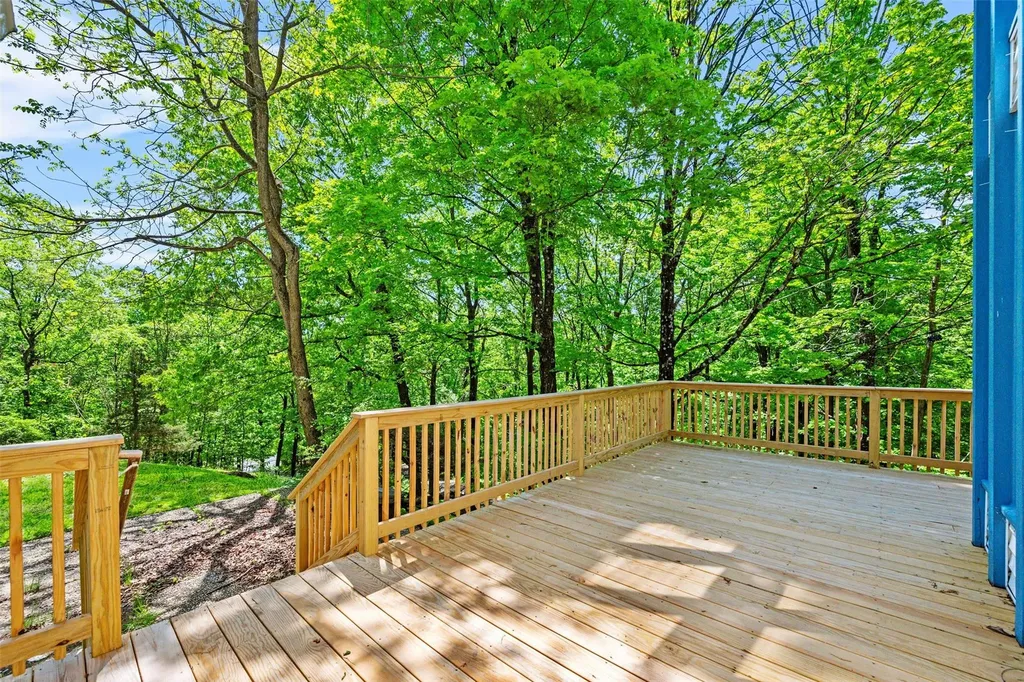 1711 Kings Highway Chester NY 10918