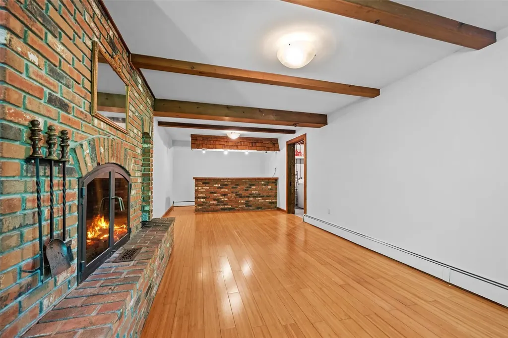 1711 Kings Highway Chester NY 10918