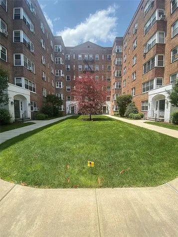 1 Bronxville Road Bronxville NY 10708