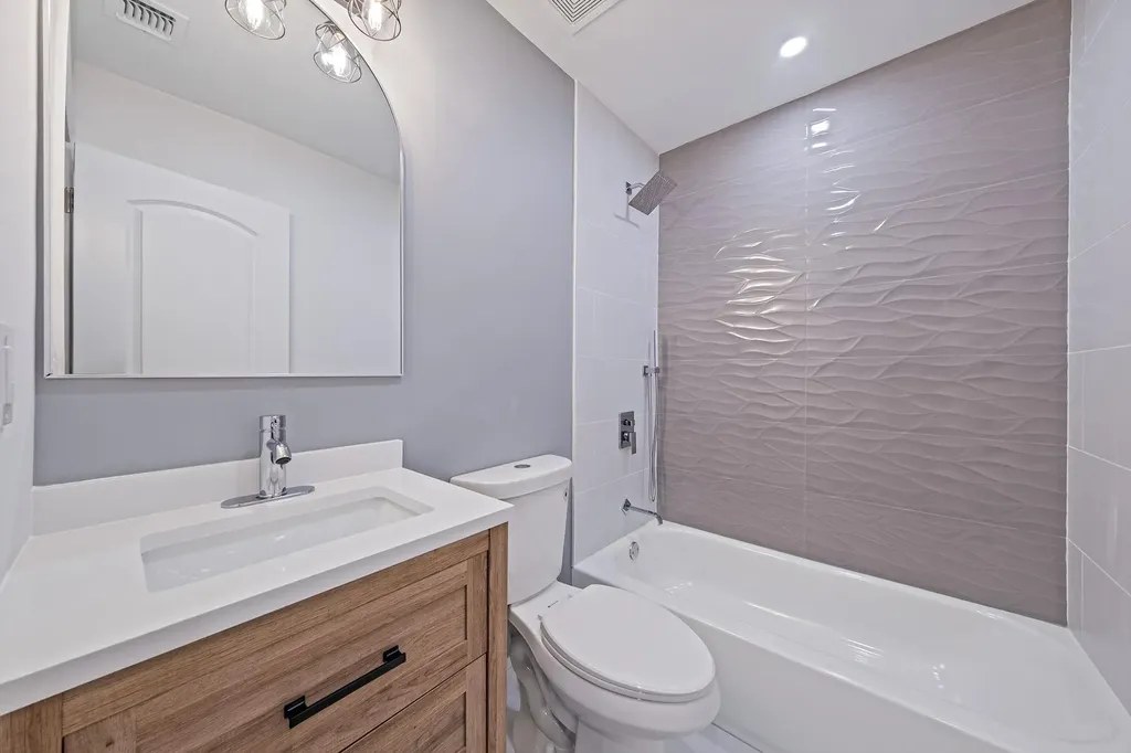 71 Selden Boulevard Centereach NY 11720