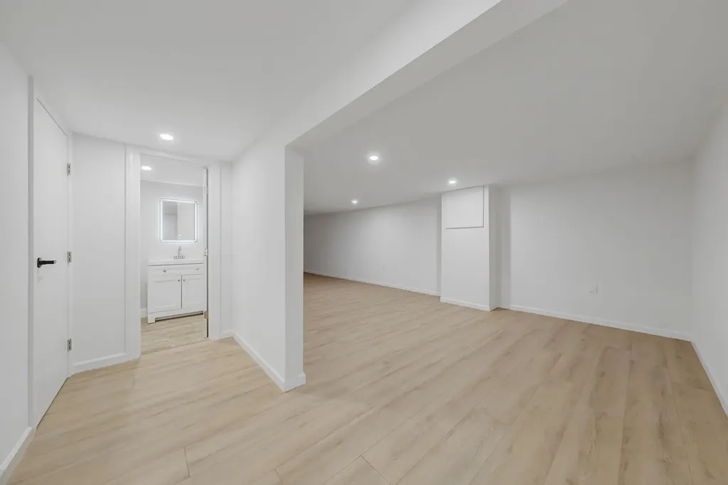 71 Selden Boulevard Centereach NY 11720