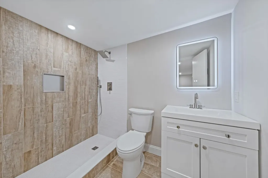 71 Selden Boulevard Centereach NY 11720
