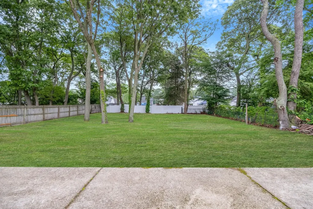 71 Selden Boulevard Centereach NY 11720