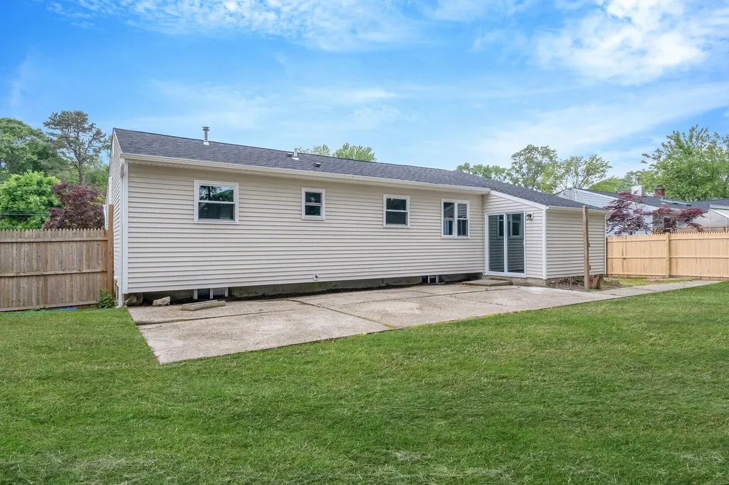 71 Selden Boulevard Centereach NY 11720