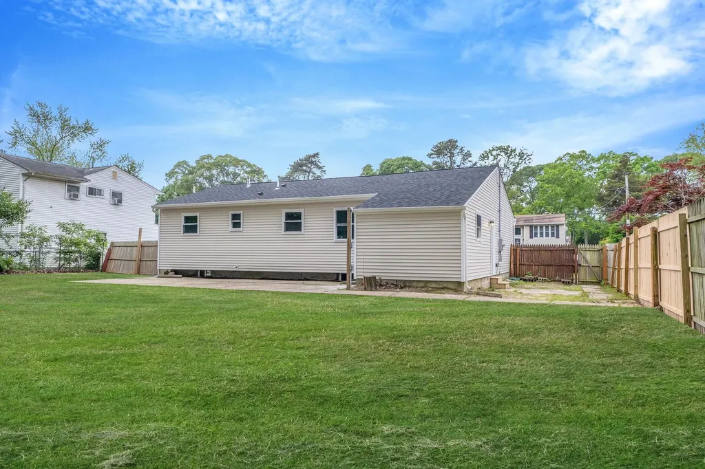 71 Selden Boulevard Centereach NY 11720