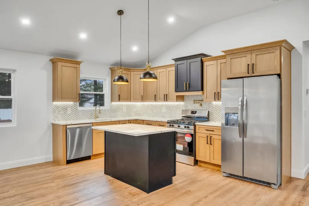 71 Selden Boulevard Centereach NY 11720