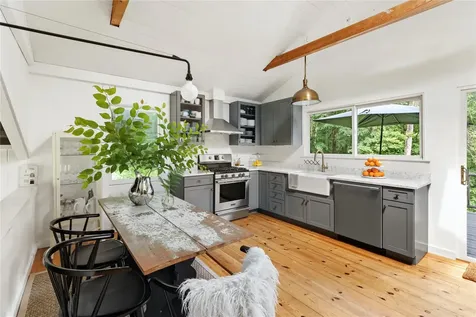 161 Stagecoach Road Hillsdale NY 12529