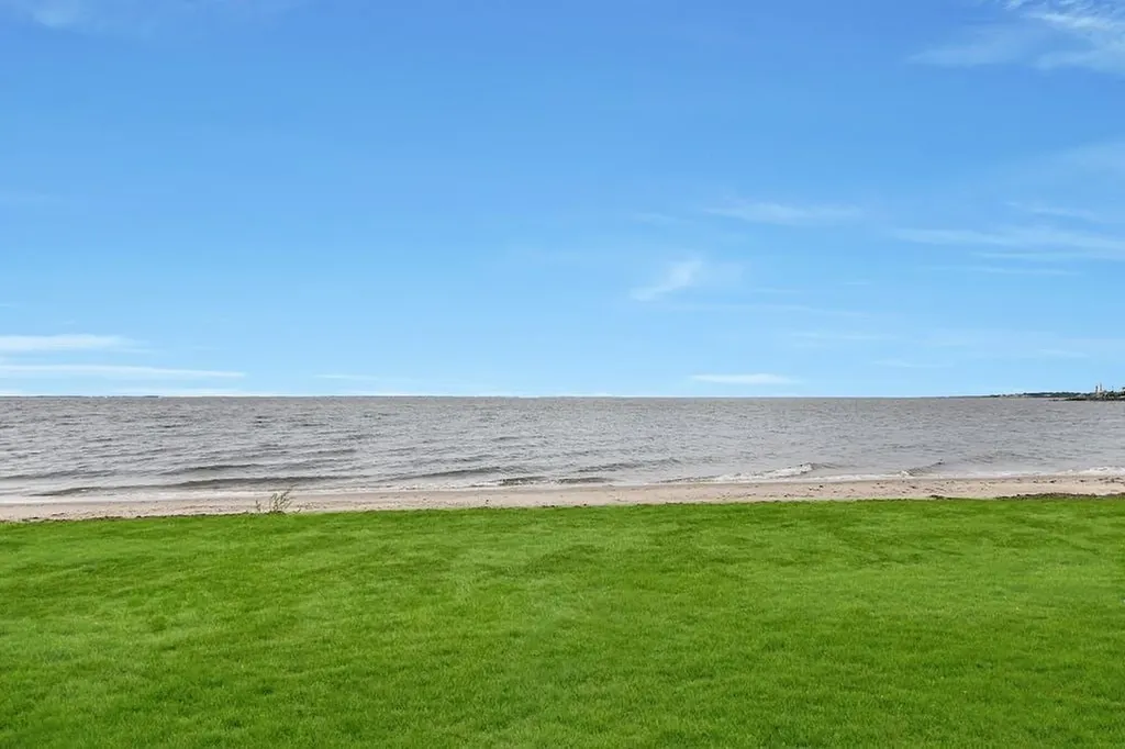 22 Namkee Lane Blue Point NY 11715