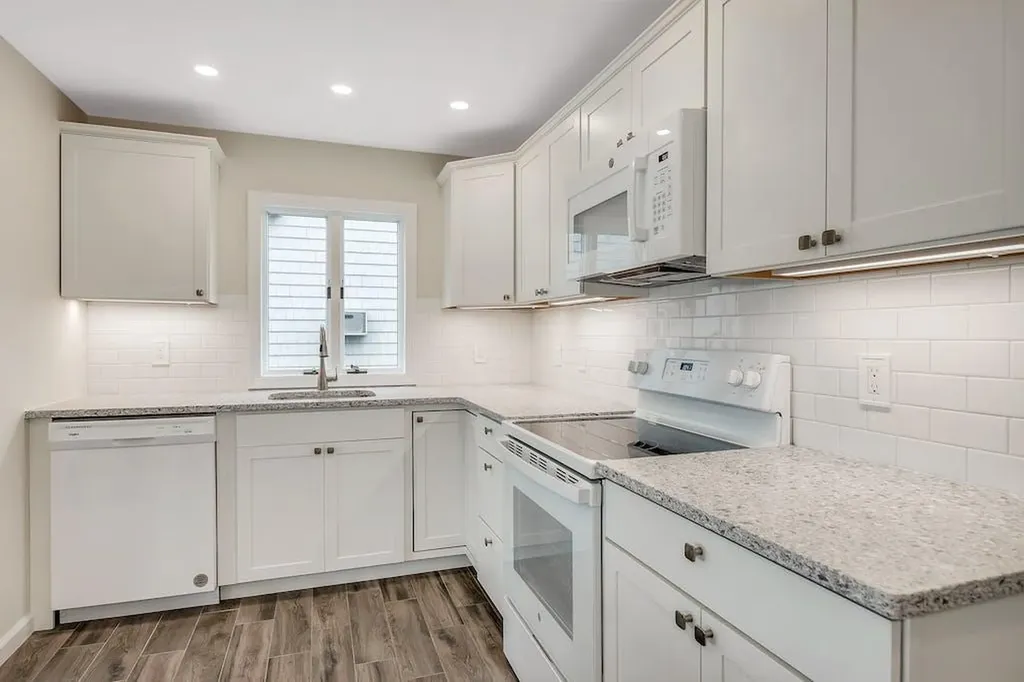 22 Namkee Lane Blue Point NY 11715