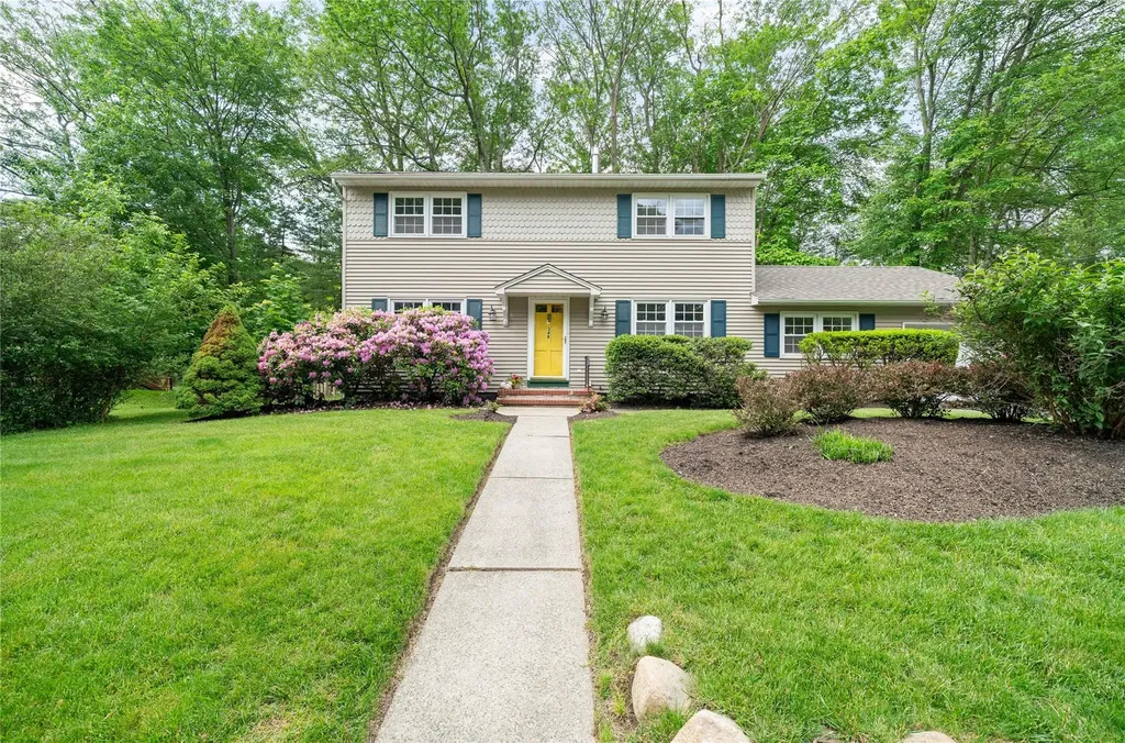 348 E Central Avenue Pearl River NY 10965