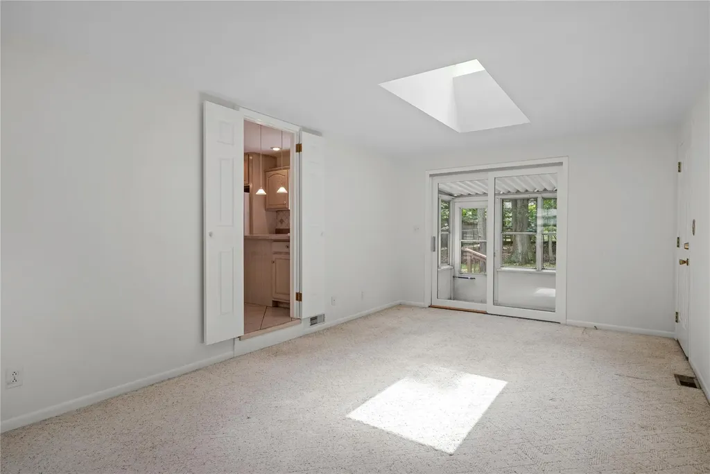 348 E Central Avenue Pearl River NY 10965