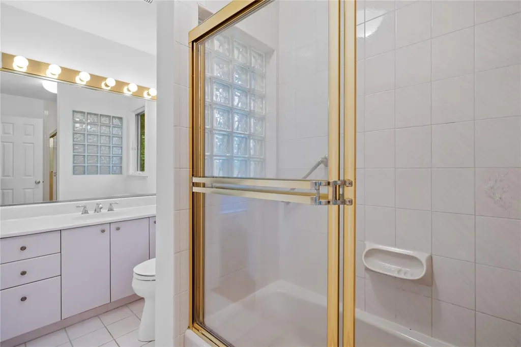 348 E Central Avenue Pearl River NY 10965