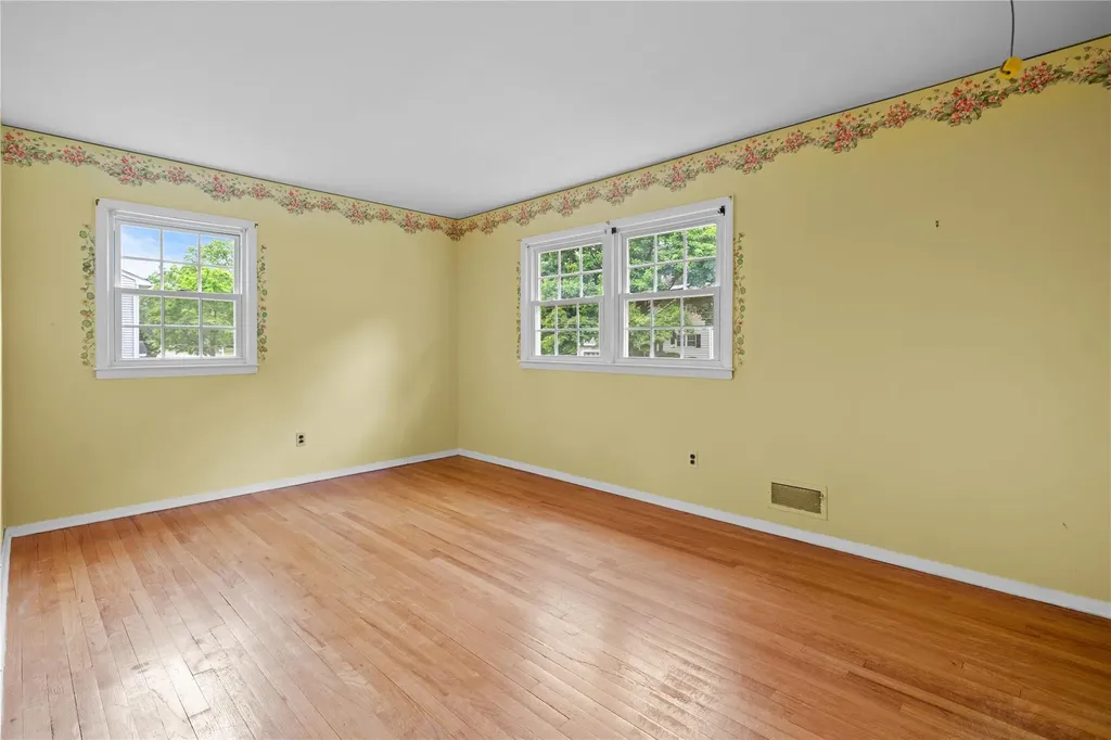 348 E Central Avenue Pearl River NY 10965