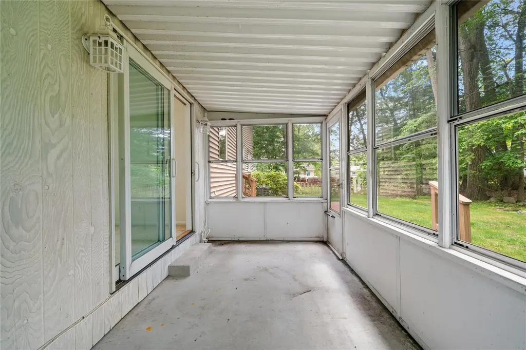 348 E Central Avenue Pearl River NY 10965