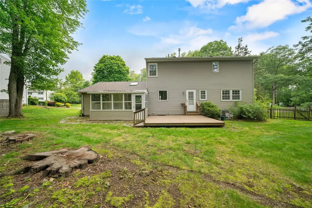 348 E Central Avenue Pearl River NY 10965