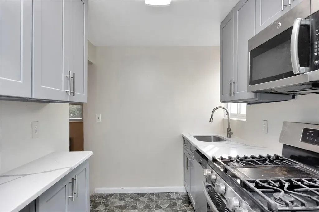 82 Heitz Place Hicksville NY 11801