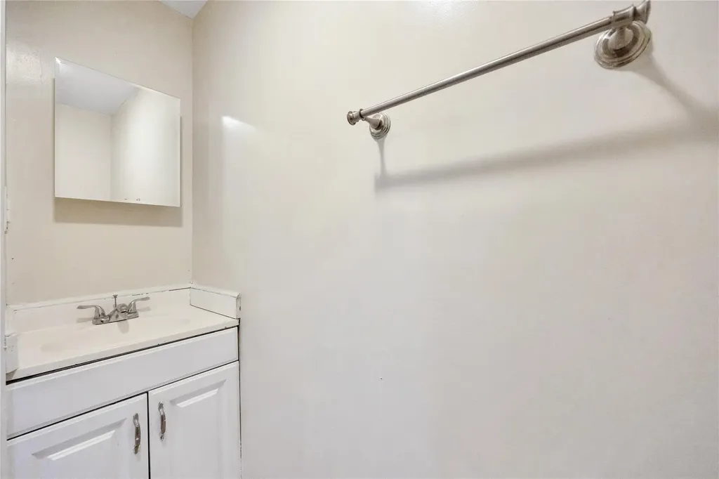 82 Heitz Place Hicksville NY 11801