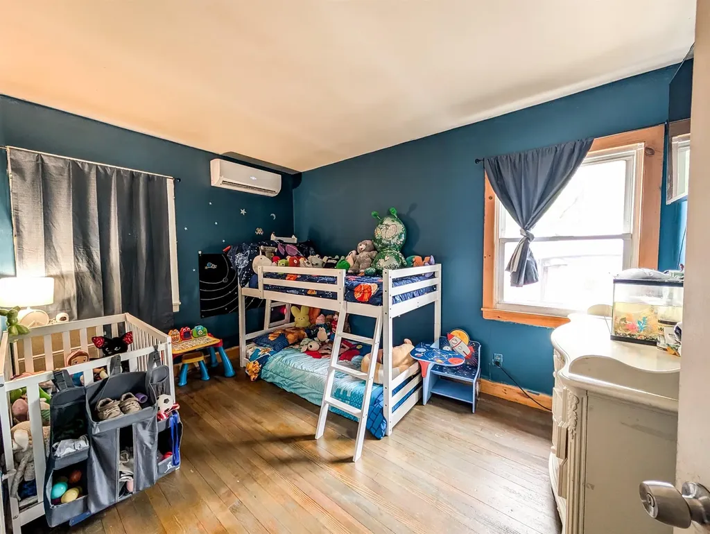 61 Manor Drive Shirley NY 11967