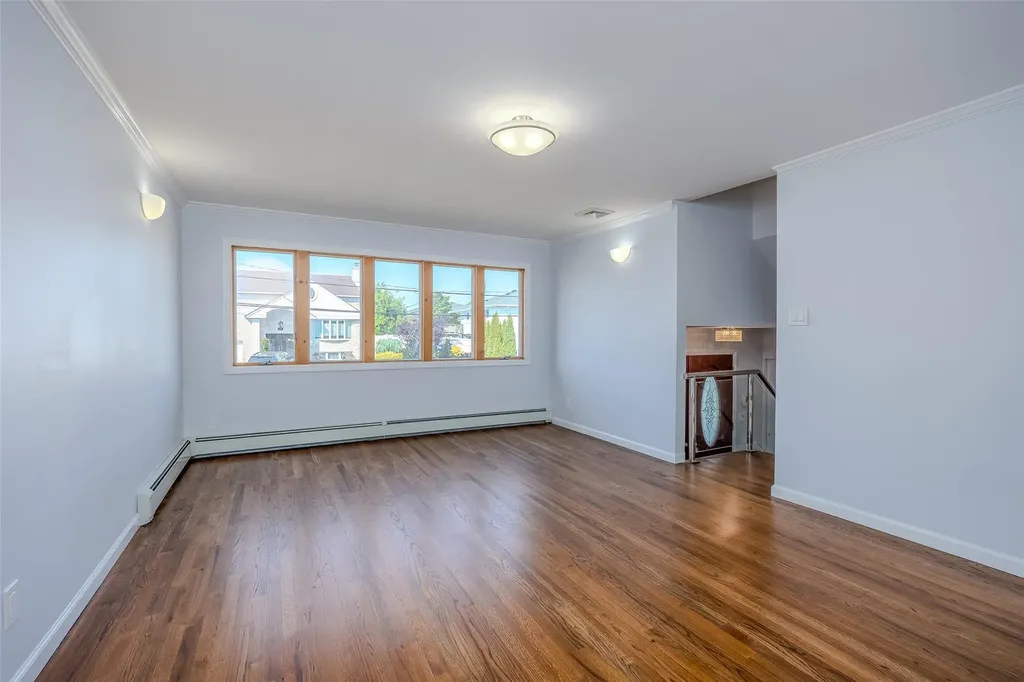 3116 Monterey Drive Merrick NY 11566