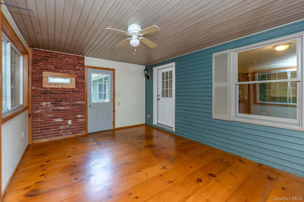 18 Jomar Lane Olivebridge NY 12461