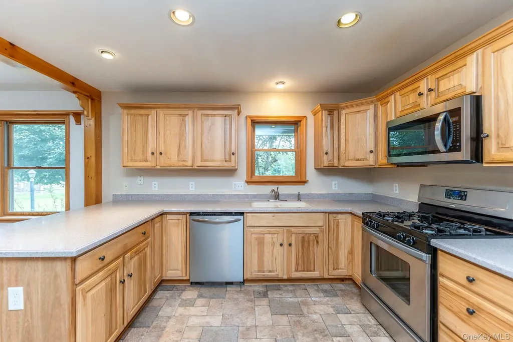 18 Jomar Lane Olivebridge NY 12461