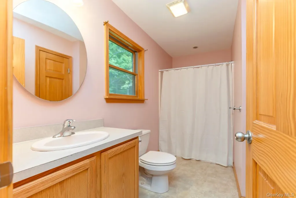 18 Jomar Lane Olivebridge NY 12461