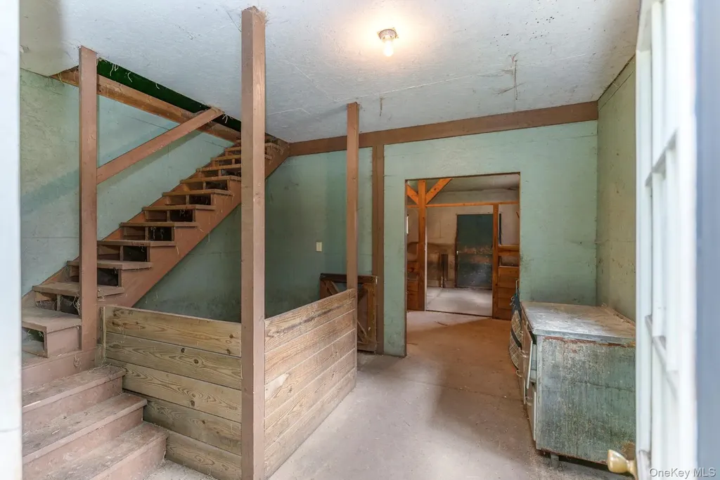 18 Jomar Lane Olivebridge NY 12461