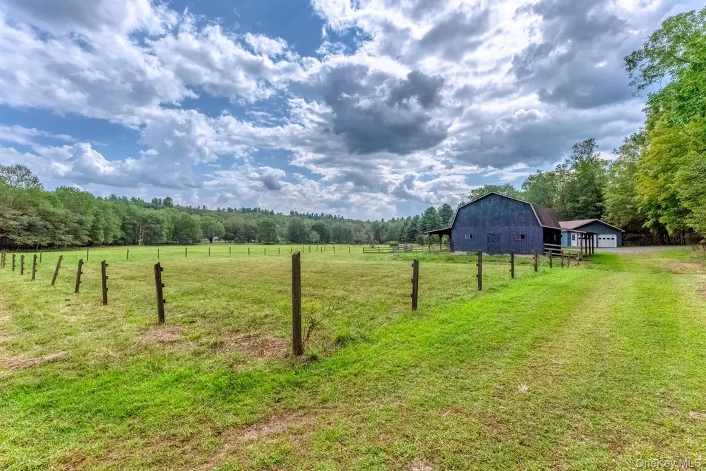 18 Jomar Lane Olivebridge NY 12461