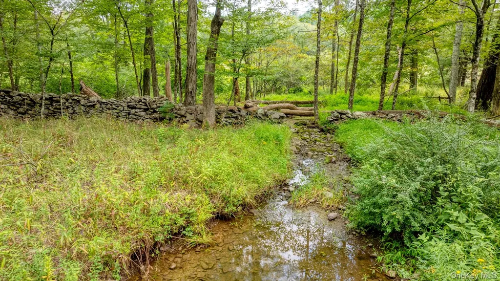 18 Jomar Lane Olivebridge NY 12461