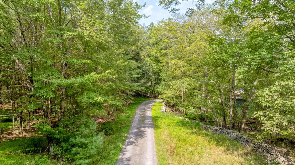 18 Jomar Lane Olivebridge NY 12461
