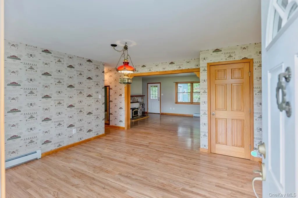 18 Jomar Lane Olivebridge NY 12461