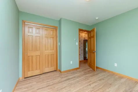 18 Jomar Lane Olivebridge NY 12461
