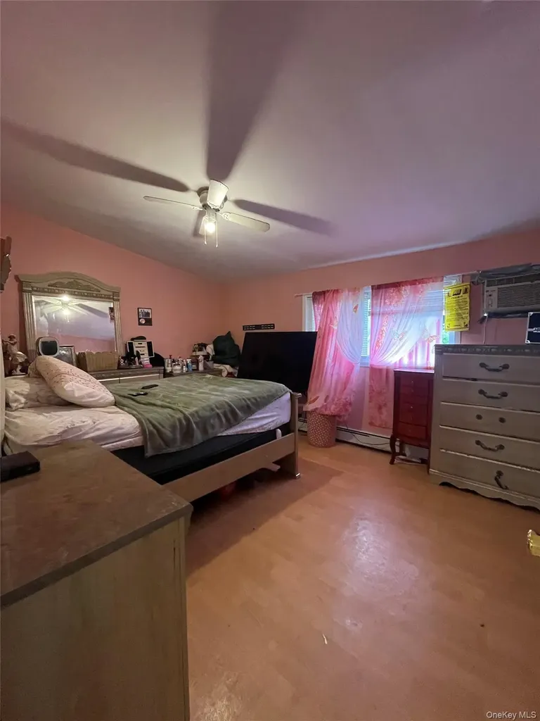 230 Park Avenue Freeport NY 11520