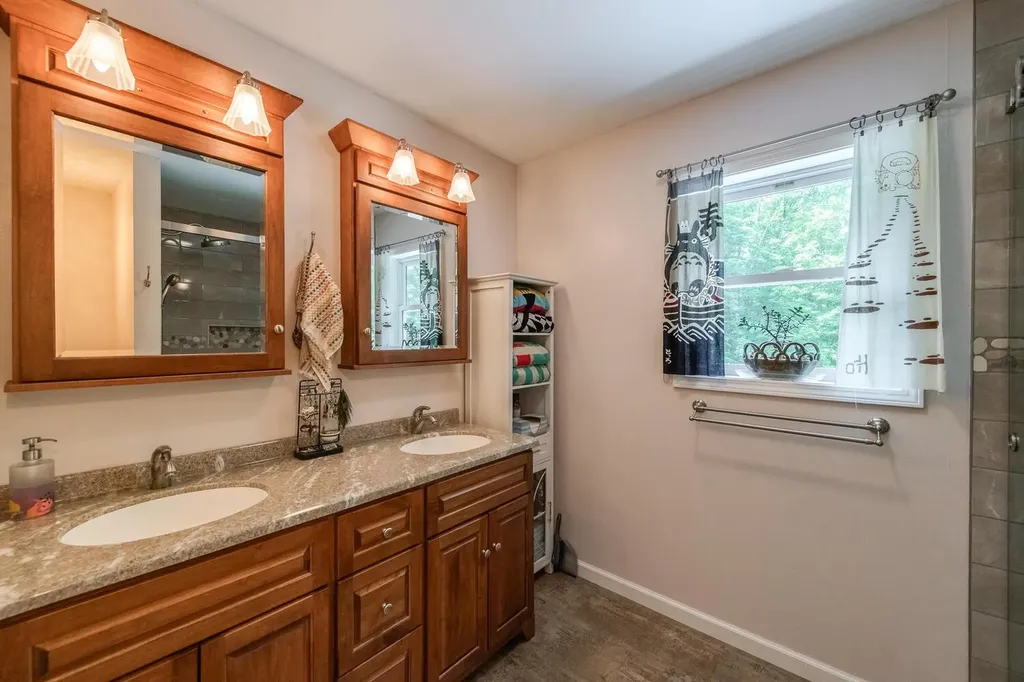 36 Valkill Drive Poughkeepsie NY 12601