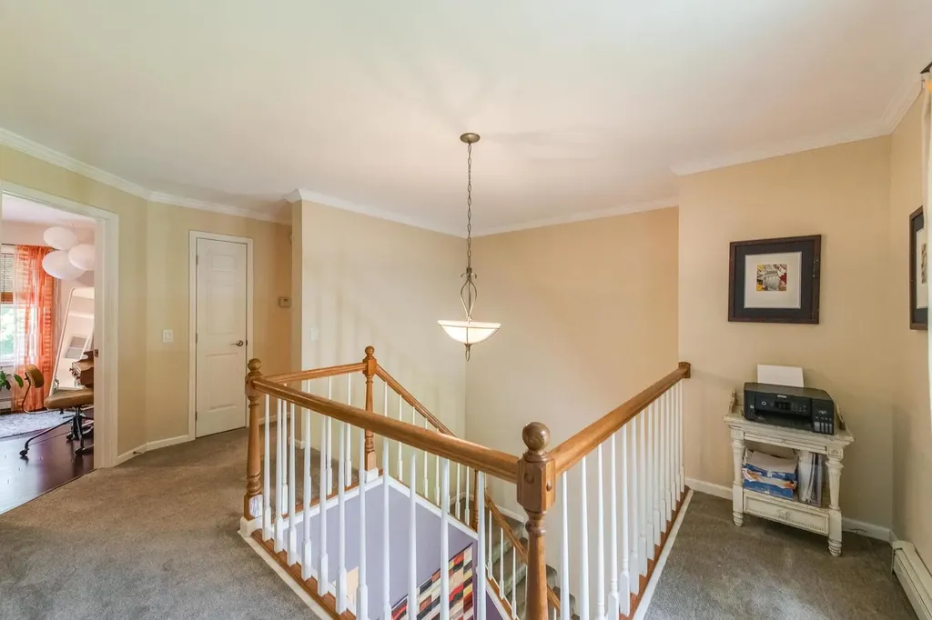 36 Valkill Drive Poughkeepsie NY 12601