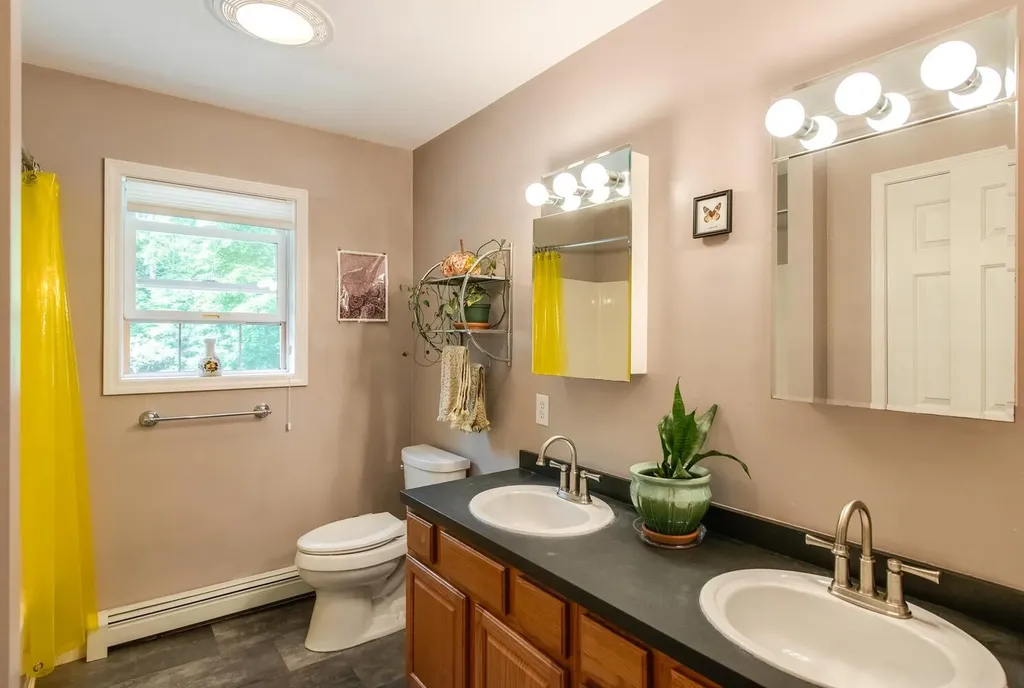 36 Valkill Drive Poughkeepsie NY 12601