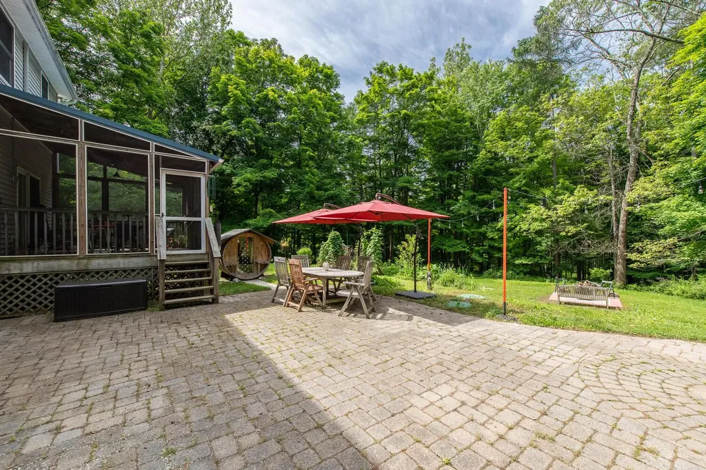 36 Valkill Drive Poughkeepsie NY 12601